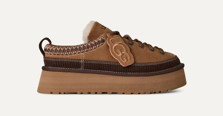 UGG Heritage Lace-Up Slipper