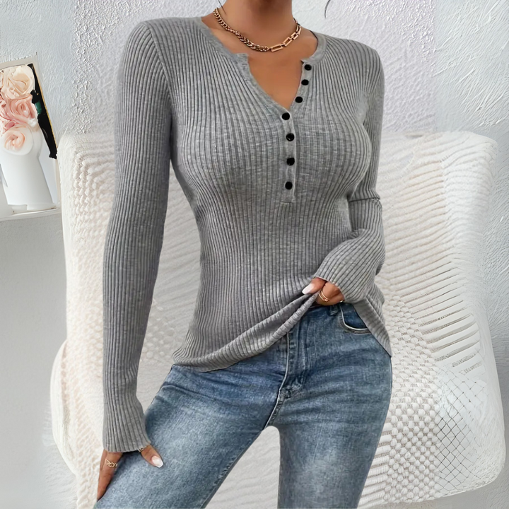 ESTEFANIA™ – Everyday Button-Front Long Sleeve Top
