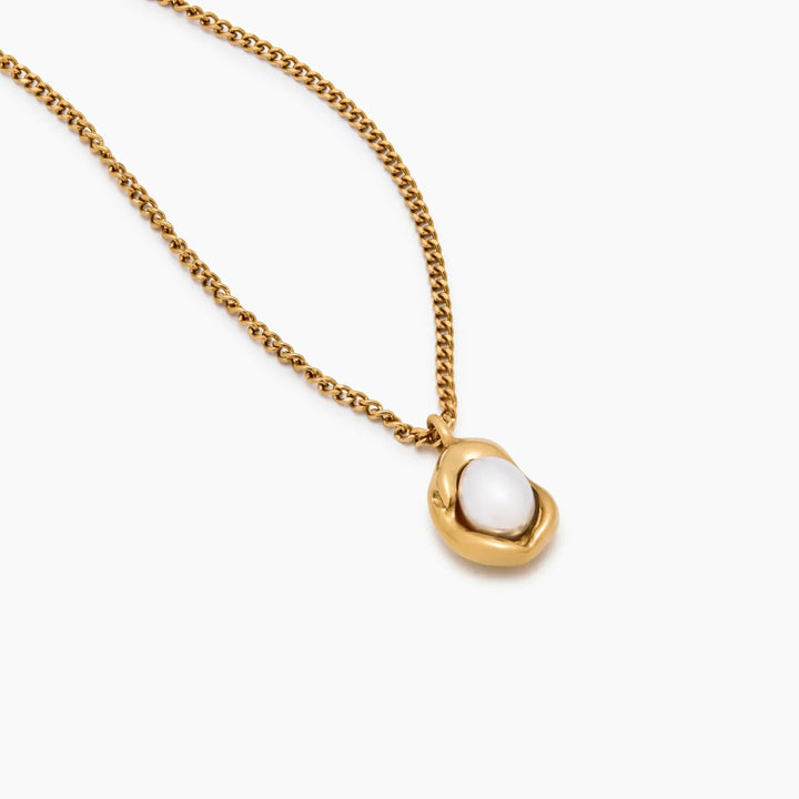 Luna Pearl Drop Necklace