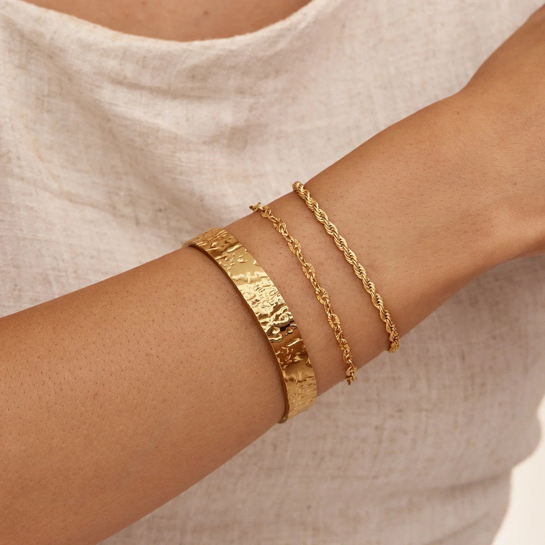Bold Sequin Chain Bracelet