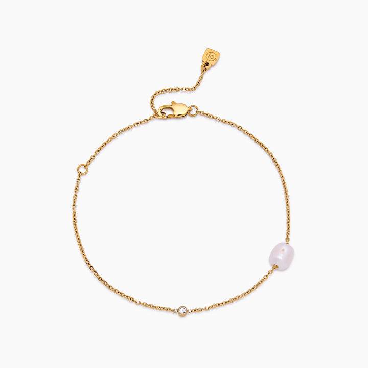 Dainty Freshwater Pearl Bracelet